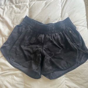 Camo Lulu Tracker Shorts!